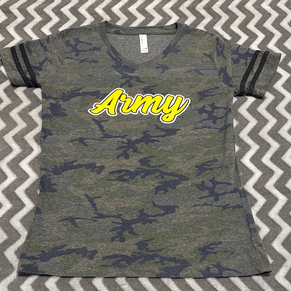 Camo Army Women’s T-shirt